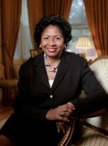 Dr. Ruth J. Simmons