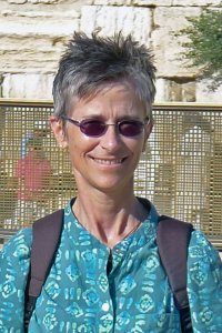 Jennifer Robertson Jennifer Robertson