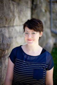 Dr. Elizabeth Ellcessor