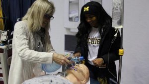 Adult resuscitation training at CSC