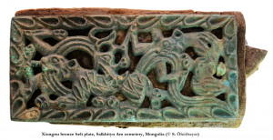 Xiongu bronze belt plate