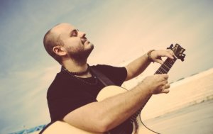 Andy McKee at The Ark, photo by Simone Cecchetti
