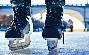 pair of hockey skates