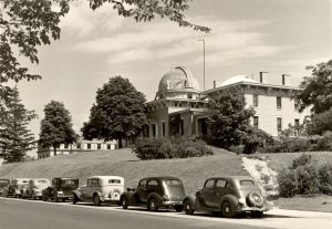 Black and white image of the Observatory from the street in the mid-20th century.