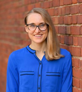 The Power of Proximity to Coworkers: Training for Tomorrow or Productivity Today? (joint with Natalia Emanuel and Amanda Pallais)