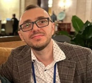 Dr. Alex Averbuch of Harvard University