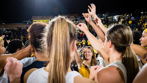U-M women's basketball team
