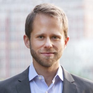 Supermodular Bureaucrats: Evidence from Randomly Assigned Tax Collectors in the DRC