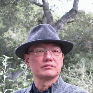 Minghui Hu, Associate Professor of History, University of California Santa Cruz