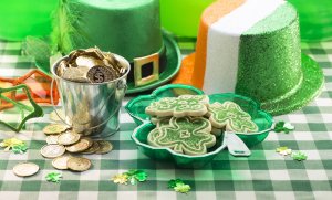 st. patrick shamrock cookies