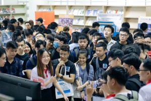 Crowd at career fair