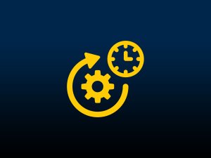A gear with an arrow around it bisecting a clock
