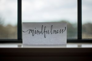 Paper with "mindfulness" written