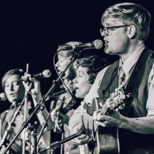 Matt Jones & The Reconstruction