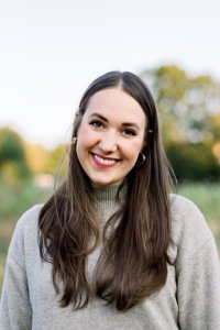 A portrait of the speaker.