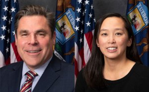 Picture of Senators Damoose and Chang