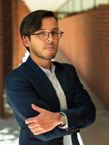Headshot of speaker Luis Felipe Murillo