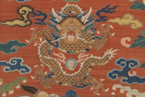 Panel with dragon, phoenix, and peonies (龍鳳呈祥圖), silk and metallic-thread tapestry (kesi 緙絲), 16th century, China, The Metropolitan Museum of Art.