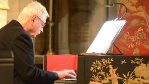 Arthur Haas performs on a harpsichord.