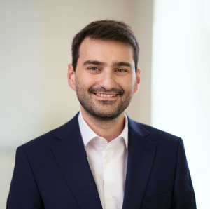 Headshot of Oğuzhan Çelebi