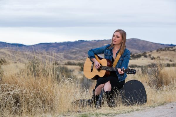Eilen Jewell