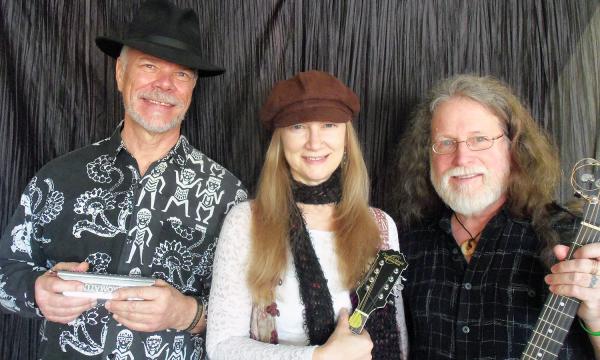 Photograph of Old Friends courtesy of Griff Griffin