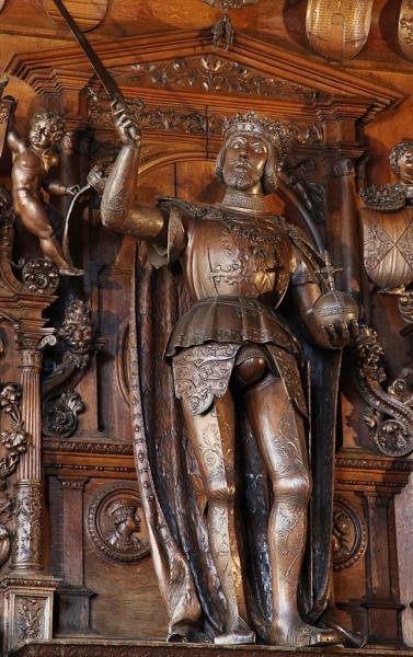 Bruges Mantelpiece