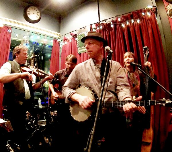 Photograph of the Raisin Pickers courtesy of the band. High resolution version available upon request.