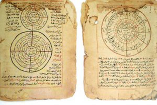 Timbuktu Manuscripts on Astronomy Mathematics (Public Domain). Source: https://www.hist.cam.ac.uk/images/carousel-images/timbuktu-manuscripts-astronomy-mathematics.jpg/view