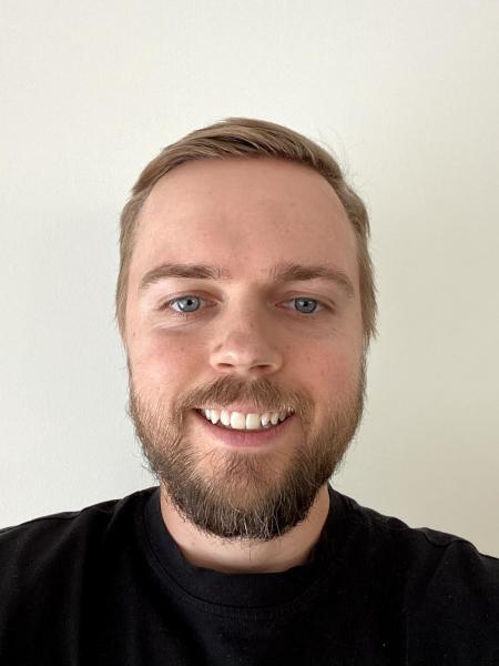 Cameron MacConomy Headshot