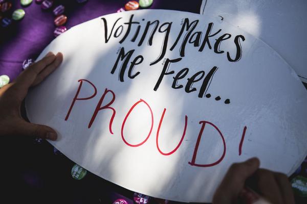 Voting Makes  Me Feel.... Proud! Sign