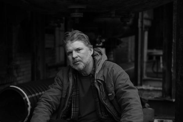 Chris Knight at The Ark