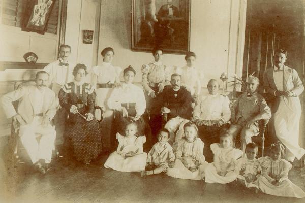 Don Pedro Sanz, his Visayan wife, his sons-in-laws, daughters, and grandchildren in Manila, 1899, Philippine Photographs Digital Archive, PHLA131.