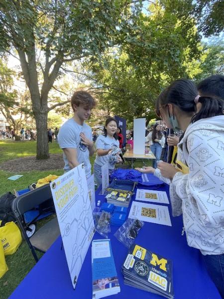 ResNavs tabling at Festifall 2023