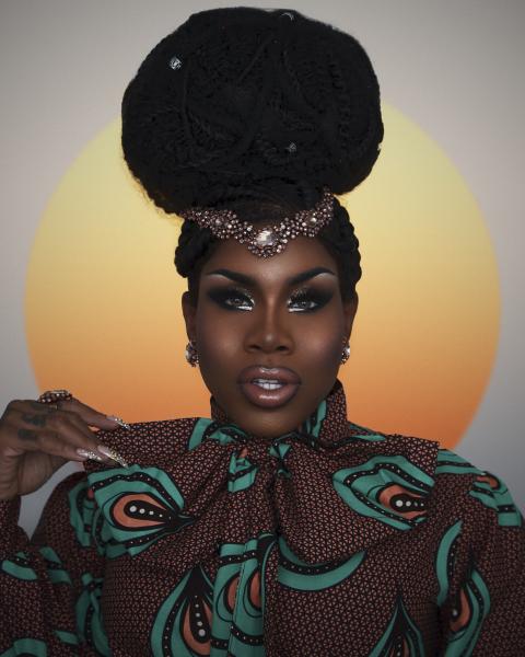 Monét X Change