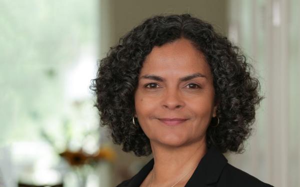 Lourdes Rivera Headshot