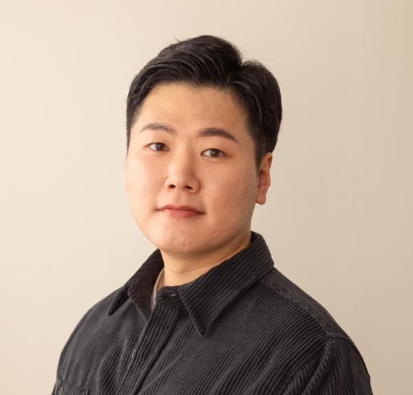 Dr. Hwangbo Bae