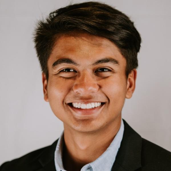 Headshot of Miguel Retto