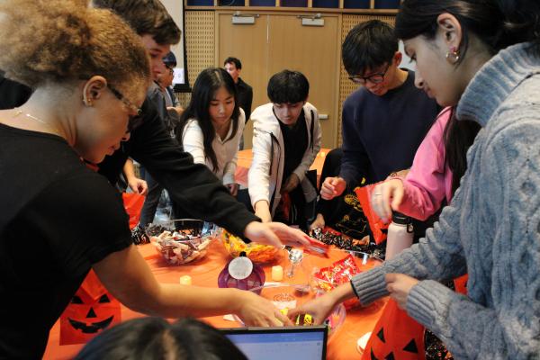 Photo of participates at the candy table