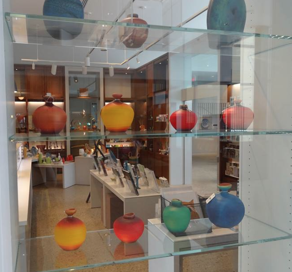 UMMA Store
