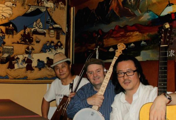 From left, Meng ke Na Seng, Paul Meredith, and Jerry Liu