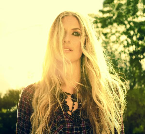 Holly Williams