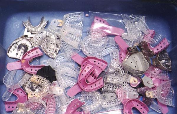 Mouth guard trays for taking impressions