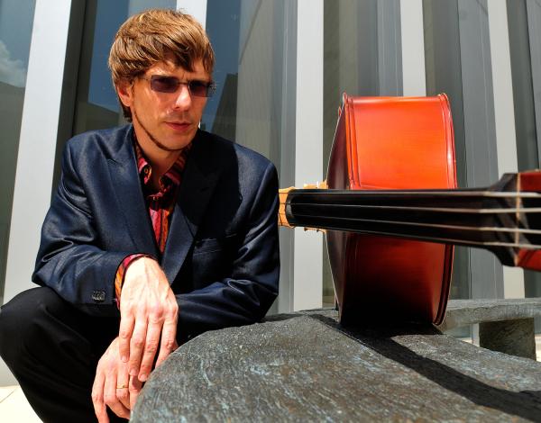 Photograph of Dave Sharp by Doug Coombe.