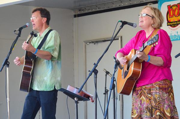 Photograph of Jan Krist & Jim Bizer by Steve Galli