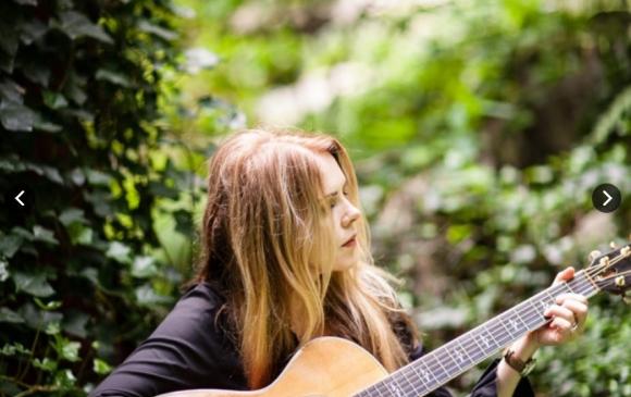 Mary Fahl