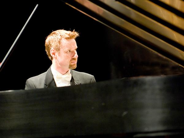 Faculty/Guest Recital: Kathryn Votapek, violin and Read Gainsford, piano