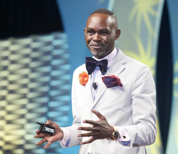 Derreck Kayango