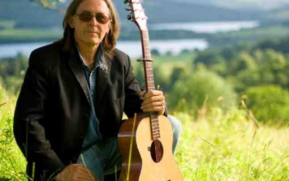 Dougie MacLean
