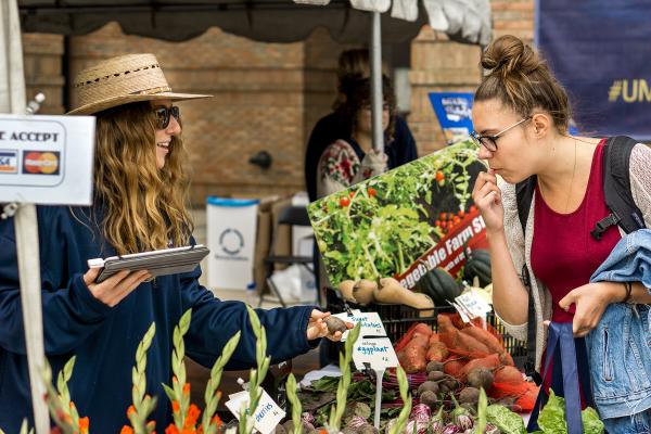 M Farmers Market